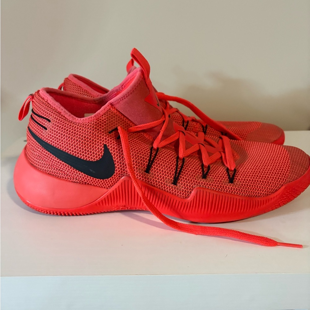 Nike Men’s Size 13 Red/Coral Athletic Sneakers